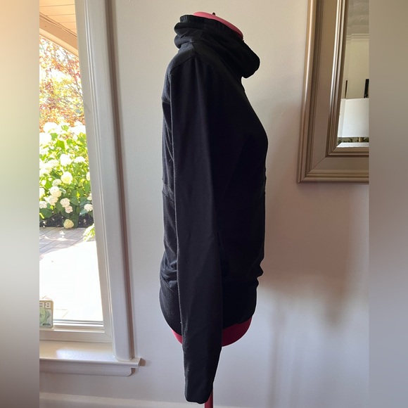 BLACK FUNNEL NECK SWEATSHIRT - Picture 8 of 11